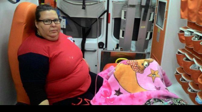 Hamile kadına, hastane yolunda UMKE ekibi doğum yaptırdı