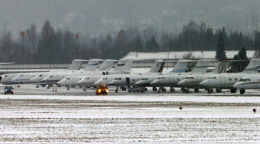 Davos'a gelen özel jetler park halinde. Foto: REUTERS
