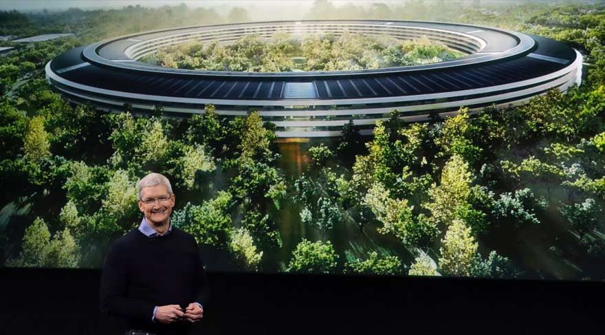 tim-cook-apple-campus