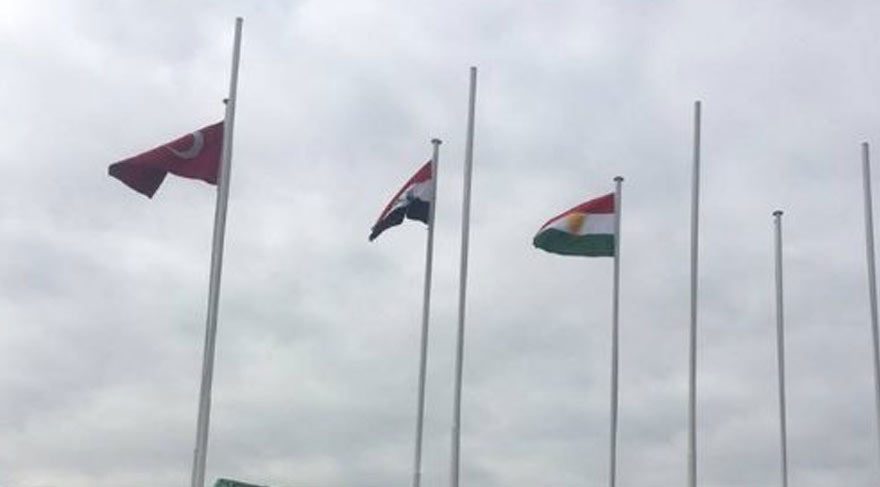 Sözde Kürdistan bayrağı, İstanbul ve Ankara'da göndere çekildi