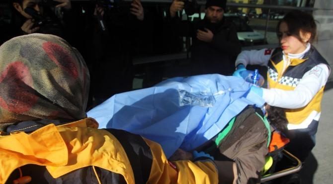 Kayseri&#39;deki 5 kişinin öldüğü kazada yaralanan kadın da öldü