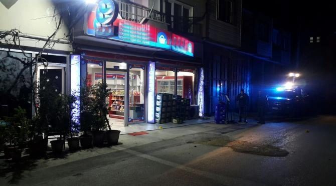 Bursa&#39;da tekel bayine pompalı saldırıda 1 kişi öldü