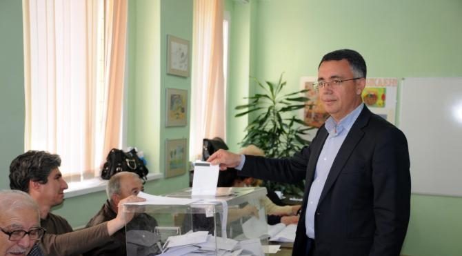 Bulgaristan&#39;da Türklerin sıkıntılı seçimi