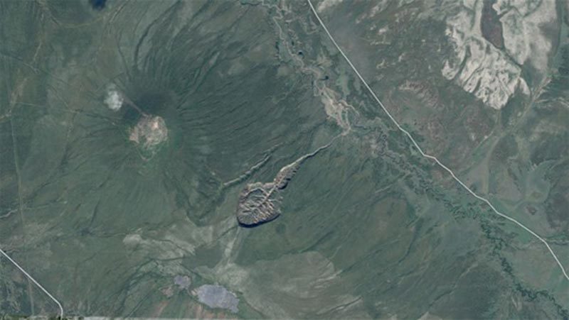 dev-delikler-delik-rusya-1610624