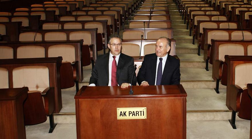 Rotterdam İstanbul'un kardeşi çıktı!