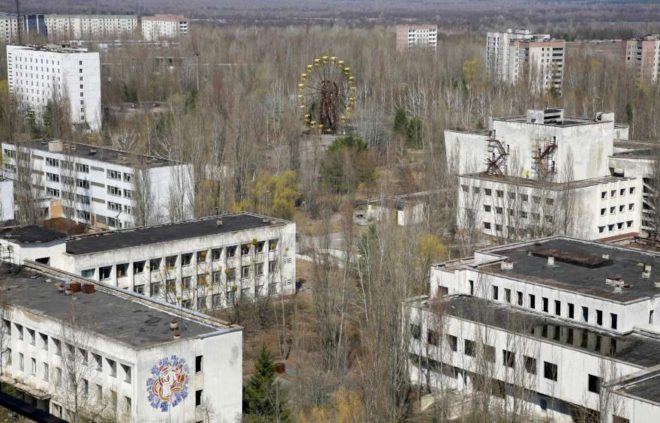 Kaza sonrası tahliye edilen Pripyat şehri 31 yıldır hayalet şehir görünümünde. 