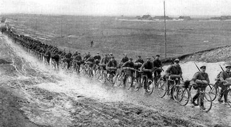 1. Dünya Savaşı'na katılan Alman bisikletli birlikleri