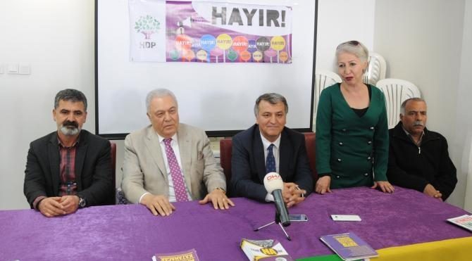 HDP&#39;li  Doğan: Gazi meclis demokrasiyi şehit etti