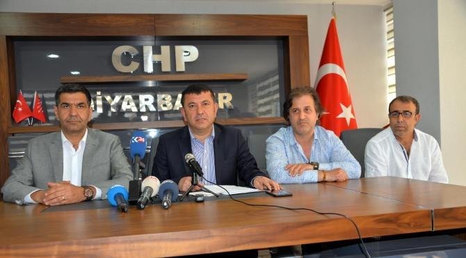 CHP&#39;li Ağbaba: AKP muhalifleri OHAL ile terbiye ediyor