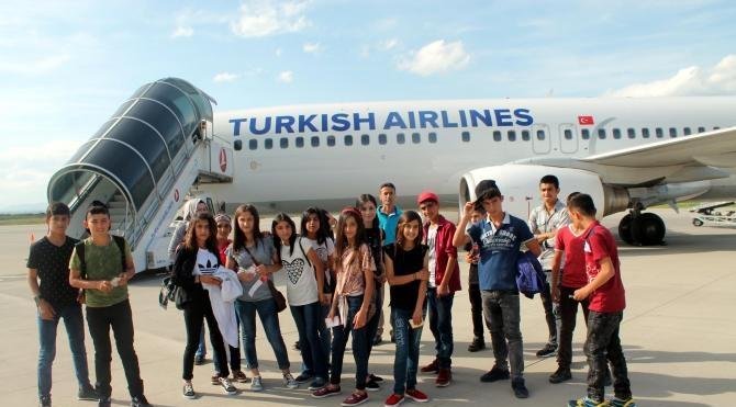 Silopili öğrencilerin İstanbul hayalini Pınar öğretmen gerçekleştirdi