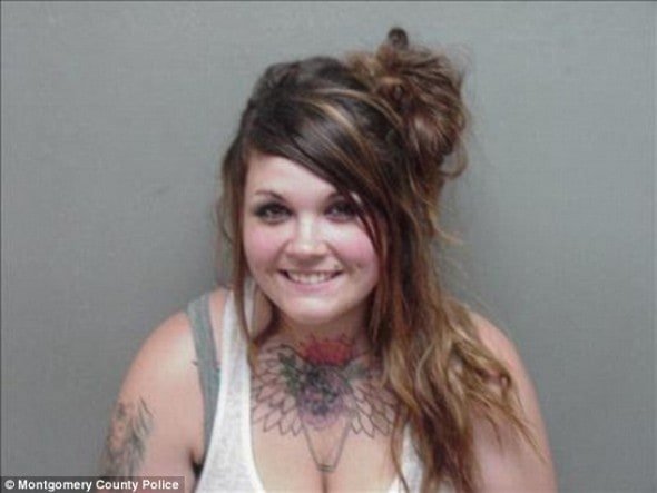 amandataylormugshot-590x443