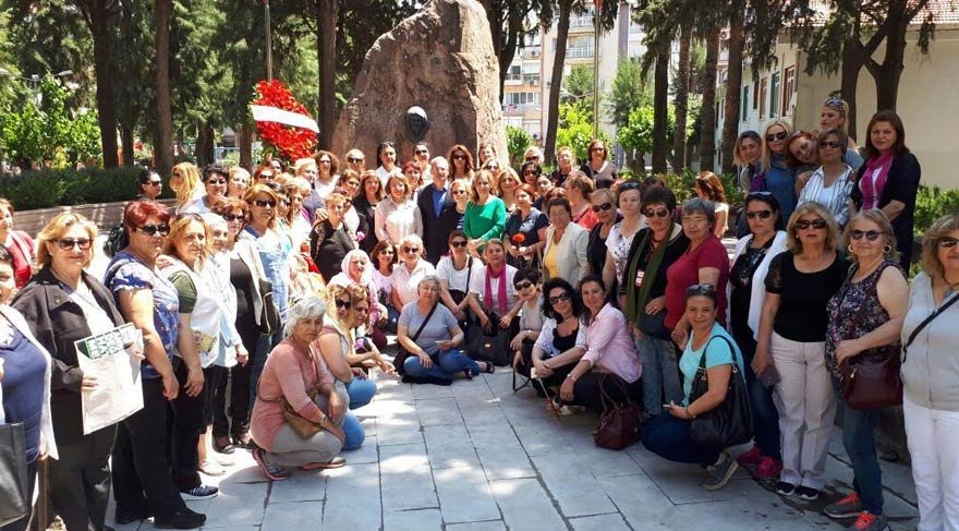 zubeyde-anayi-ziyaret-880