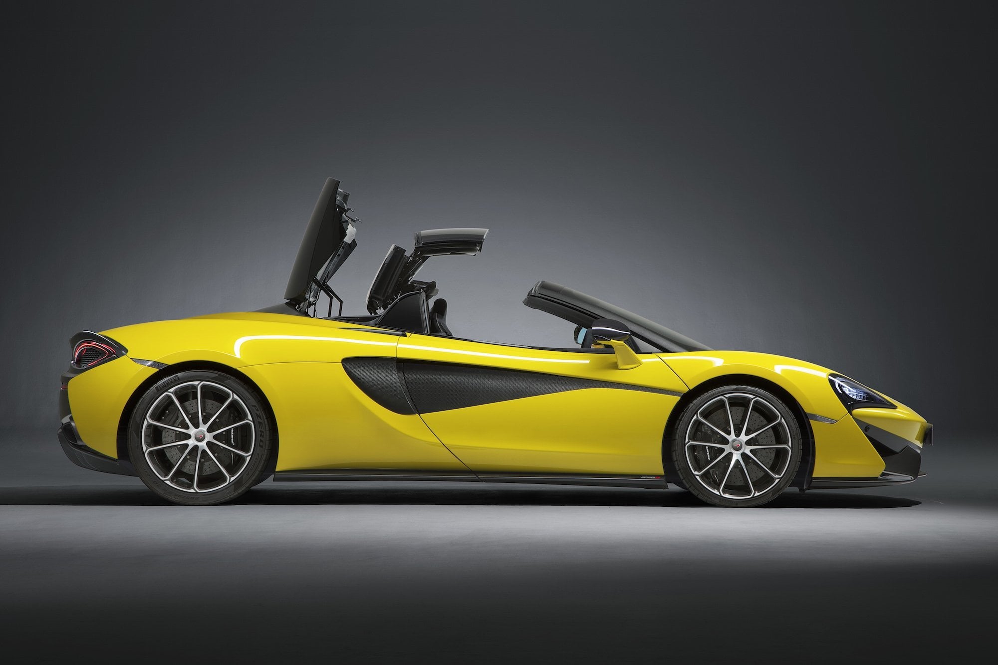 140617-mclaren-570s-spider-4y