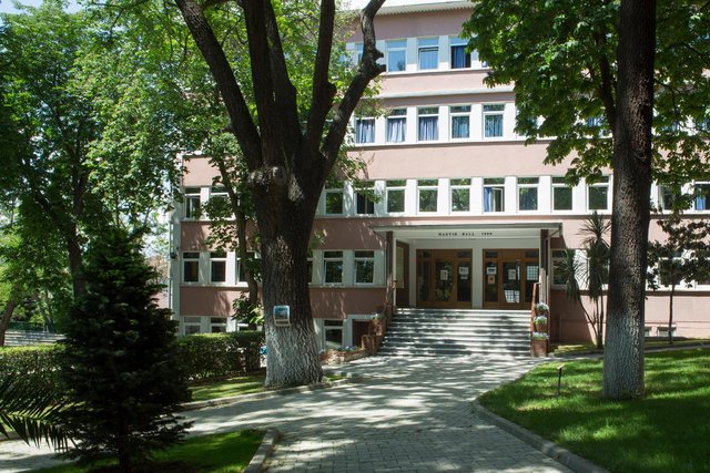 1531020_a0e551e29b2736efbaed16a2369575b9_640x640