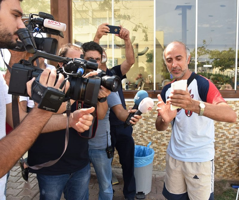 FOTO:DHA - Baba Ersin Arı, otel yönetilimini suçladı.