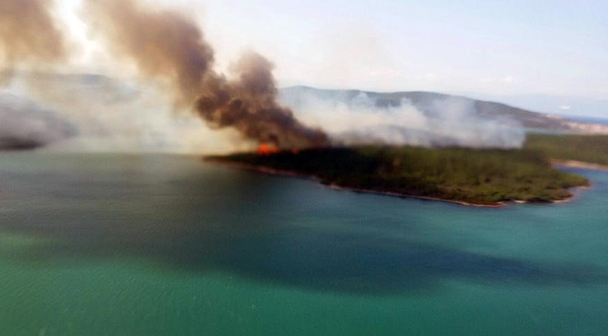 Ayvalık Şeytan Sofrası'nda yangın