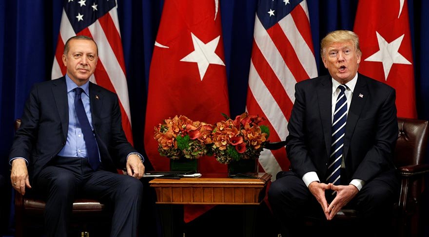 Cumhurbaşkanı Erdoğan'ın Lotte New York Palace Otel'de, ABD Başkanı Trump ile gerçekleştirdiği görüşme TSİ 22.15'te başladı. Görüşmeden ilk fotoğraflar da gelmeye başladı
