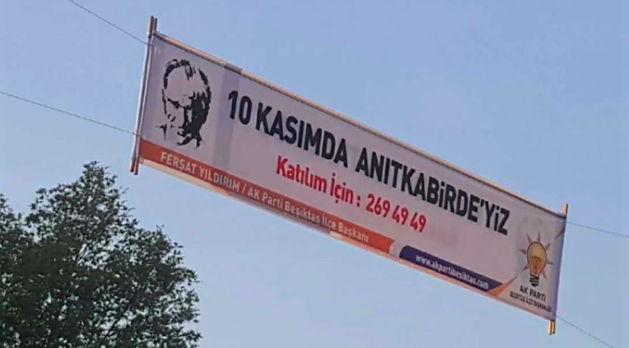 AKP’nin 10 Kasım afişlerinden biri...