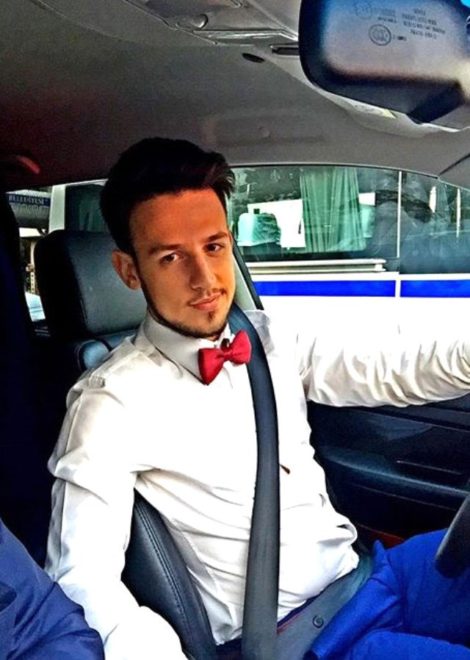 babam-ve-oglum-un-deniz-i-ege-tanman-delikanli-9367495_9985_m