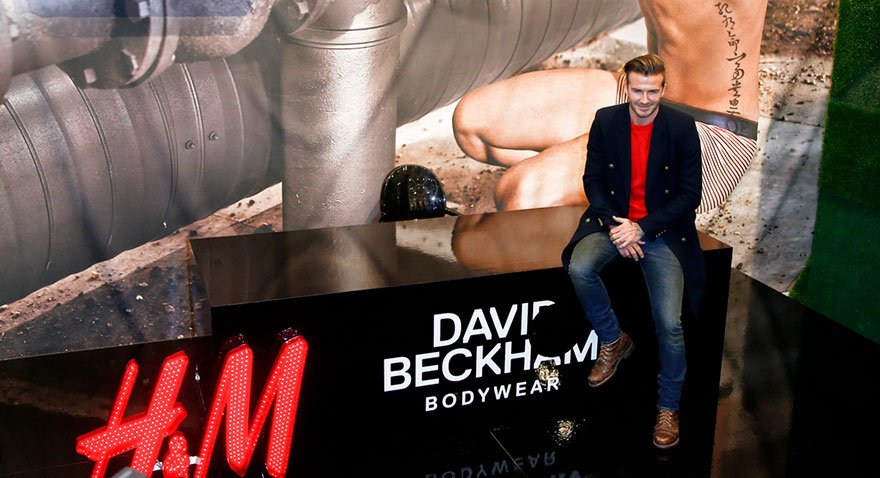 H&M Beckham için özel iç çamaşırı koleksiyonu çıkarmıştı.