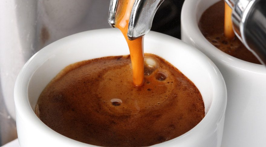 Günde 3-4 fincandan fazla kahve içmek zararlı mı?