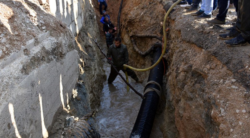 Şırnak'tan isyan ettiren haber! Açık kanalizasyon çukuruna düşen 4 yaşındaki çocuk öldü