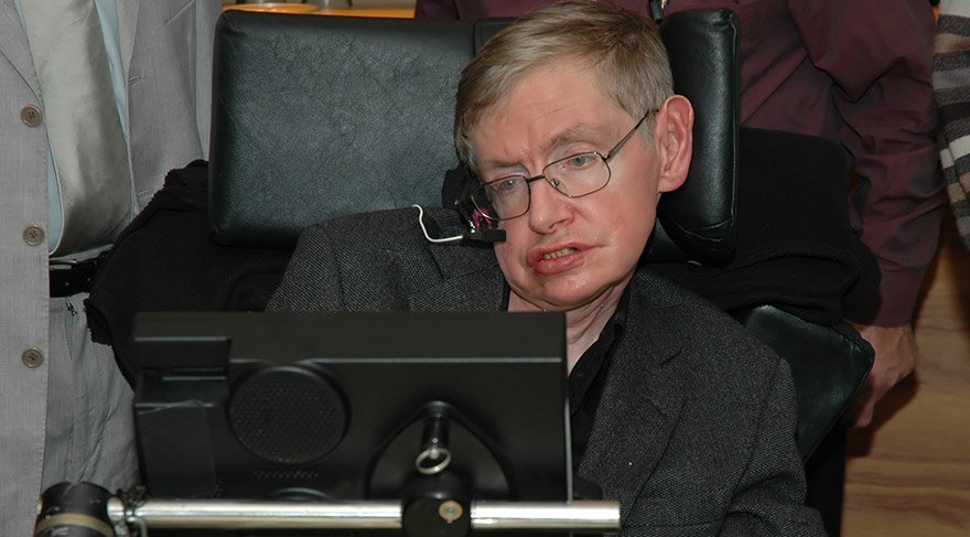 'Stephan Hawking, üstün beyin gücüne sahip bir ALS hastası'