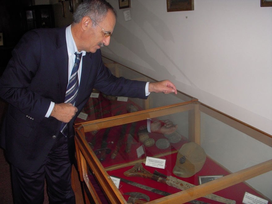 Saygı Öztürk, arşive girdi, 23 Aralık 1930 tarihinde yaşanan Menemen Olayı’yla ilgili yapılan gizli yazışmalara ulaştı. 