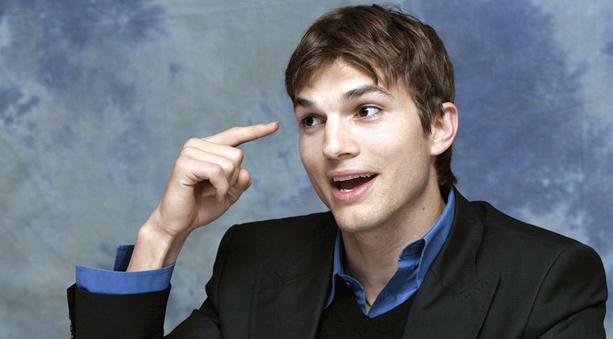 Ashton Kutcher  160 IQ