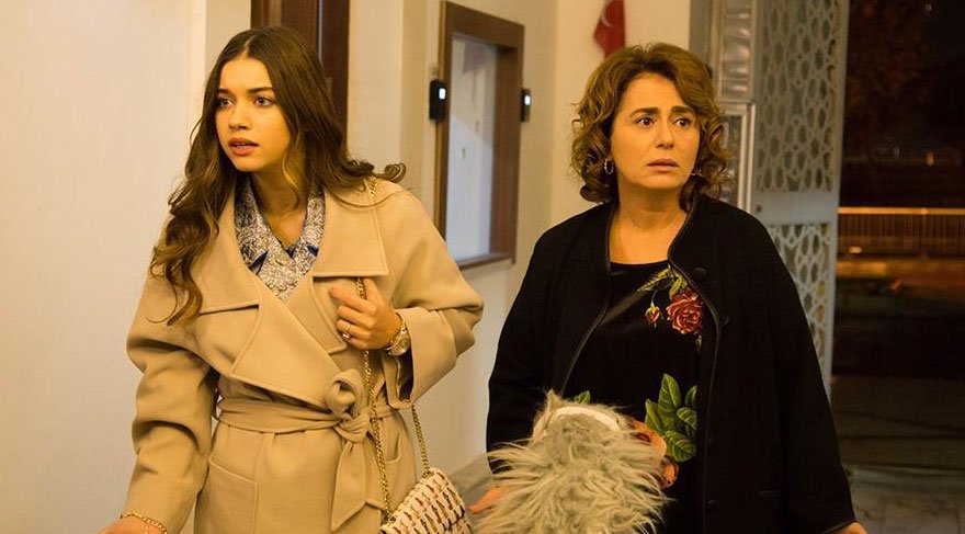 fazilet-hanim-ve-kizlari-i