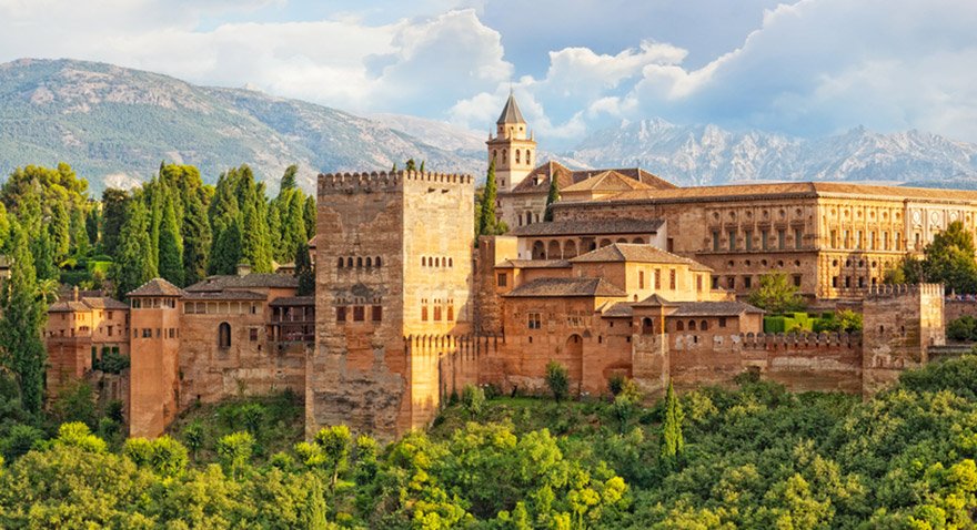 Granada'daki Elhambra Sarayı Fotoğraf: Shutterstock