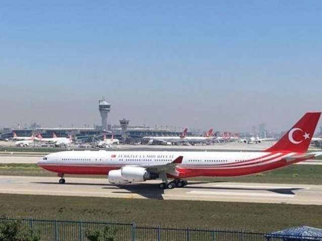 Erdoğan'ın uçağı üçüncü havalimanına inecek iddiası