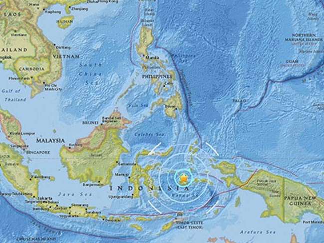 Endonezya'da 6.1 büyüklüğünde deprem