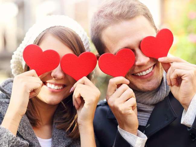 14 Şubat Sevgililer günü mesajları ile ilgili az bilinen tarihi gerçek! Sevgililer gününe özel aşk dolu notlar ve resimli mesajlar!