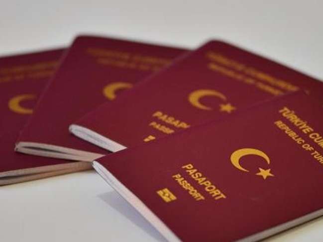 AB'den Türkiye'ye vize serbestisi için tek şart