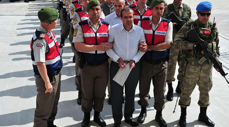 Darbeci Mehmet Partigöç Genelkurmay karargahının kilit isimlerindendi. 