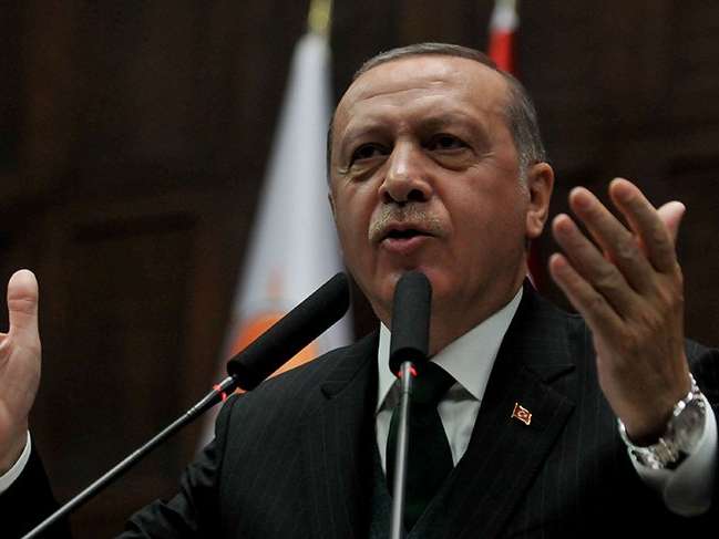 Erdoğan: Şimdi bazı hocaefendiler beni tefe koyup çalacak ama...