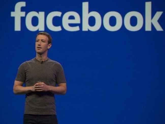 Facebook'a bir suçlama daha! Kullanıcıların cep telefonu konuşmalarını ve SMS'lerini de 'kaydetmiş'