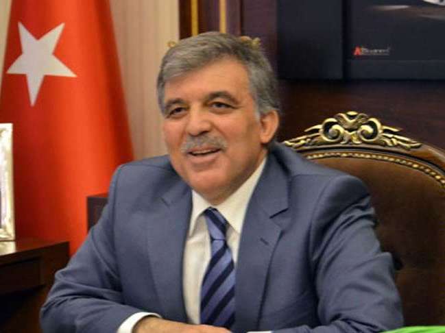 CHP'den Abdullah Gül yorumu: Saadet Partisi'nin adayının Abdullah Gül olmasını da temenni ediyoruz