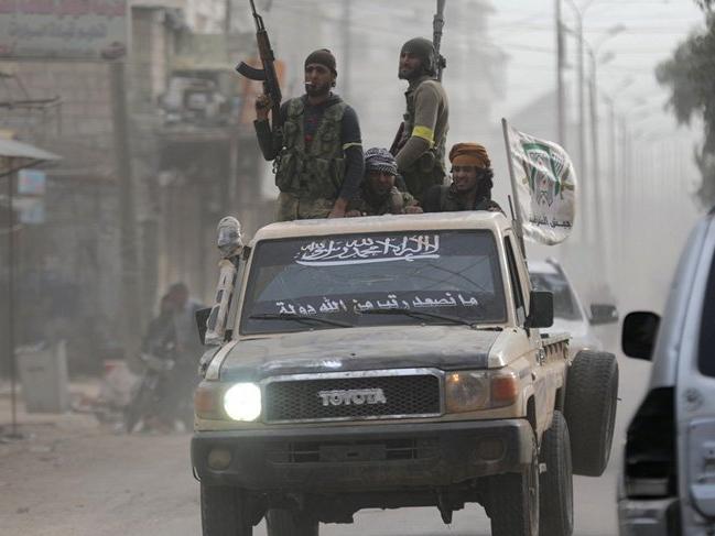 Guardian'dan Afrin analizi! Teröristlerin yeni taktiği bu mu olacak?