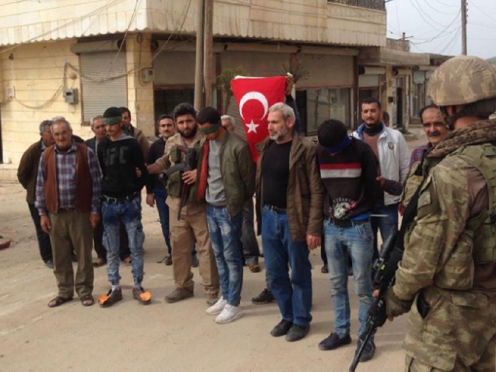 Afrin halkı teröristleri TSK'ya böyle teslim etti