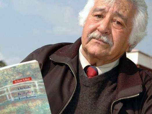 Bilim insanı ve şair Ayhan Çıkın anıldı