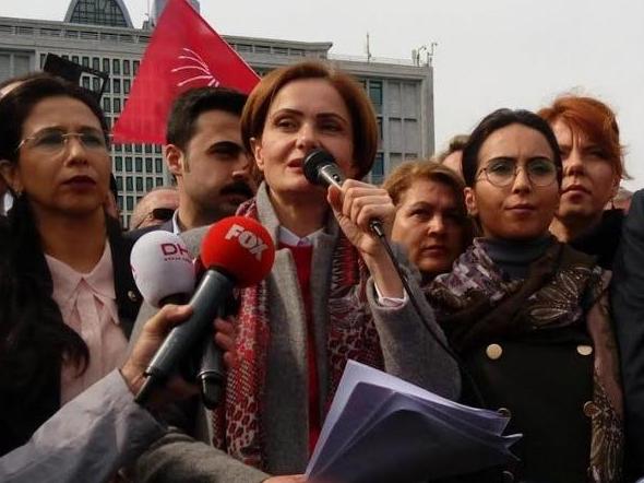 CHP İstanbul İl Başkanı Canan Kaftancıoğlu'ndan tiyatroculara mesaj