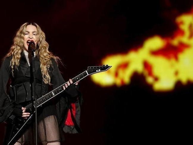 Adli Tıp Müdürü Prof. Aşıçıoğlu: Madonna'nın adı subliminal uyuşturucu mesajı içeriyor