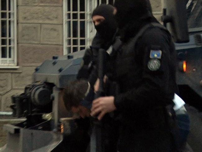 Kosava'da Sırp bürokrata gözaltı