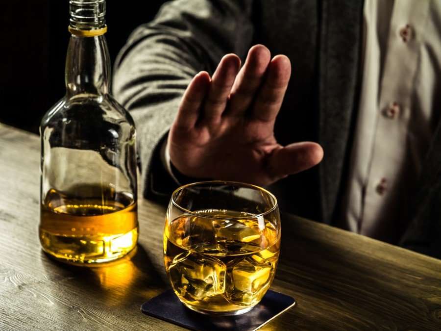 Alkol vücudu nasıl etkiliyor?