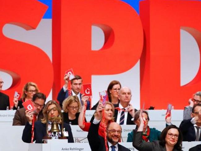 Almanya'da SPD'nin bakanları belli oldu