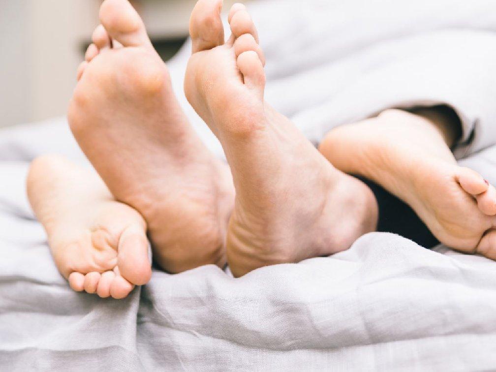 Bilim insanları açıkladı: Yatakta erkekler daha dayanıksız