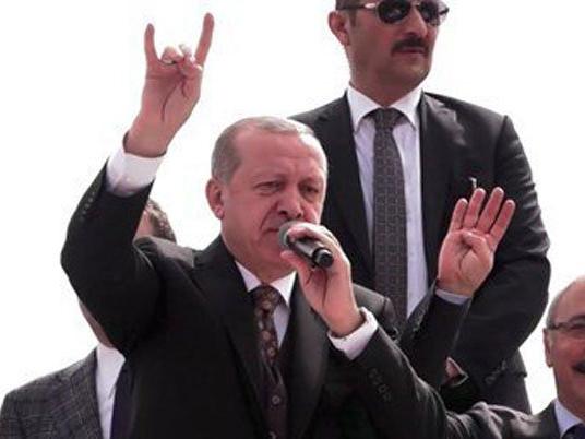 Erdoğan Bozkurt işaret yaptı: Emir gelince ilk ben gideceğim