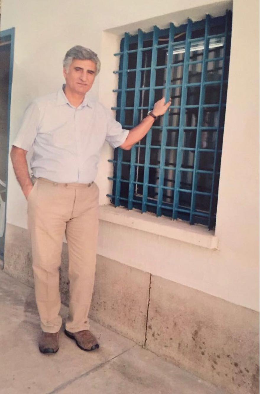 Prof. Fatih Hilmioğlu Silivri Cezaevi’nde yatarken evlat acısı yaşadı. Sağlığını kaybetti.